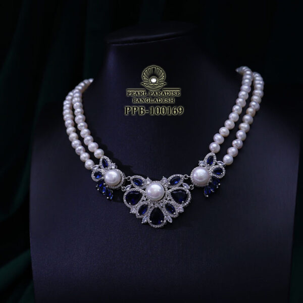 Vintage Bridal White Pearl Necklace with Blue Sapphire Stone pearl studded pendant - Image 4