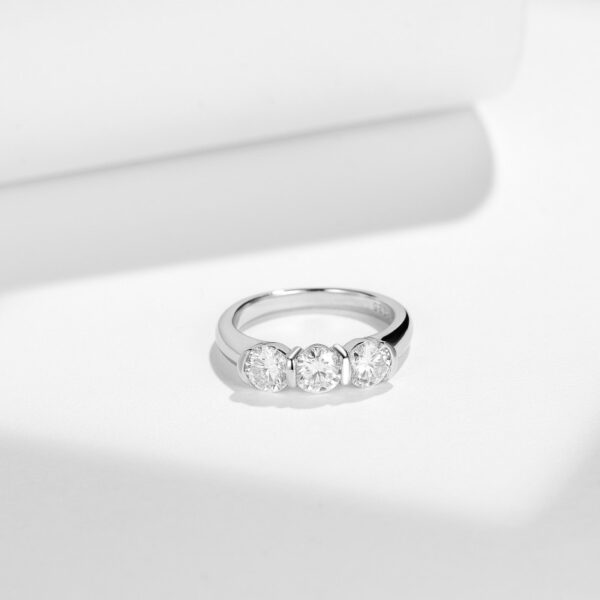 4 Prong Setting Plain Three Stone Ring - Image 3