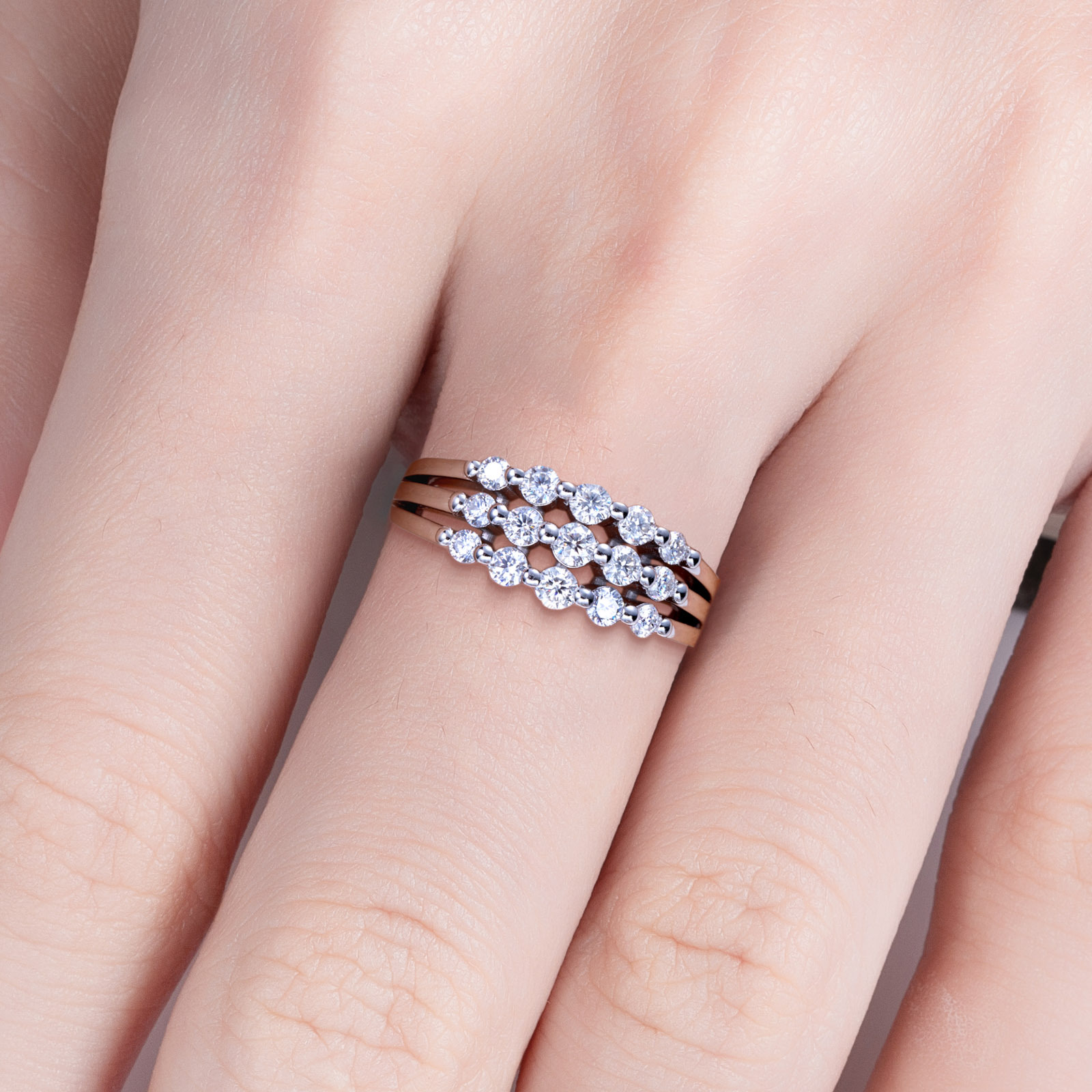 Cross-Border Exclusive Supply of Light Luxury Four-Layer Step Finger Ring, 925 Silver Gold-Plated D-Color Moissanite, Atmospheric Dangle Finger Rings for Banquets - Image 8