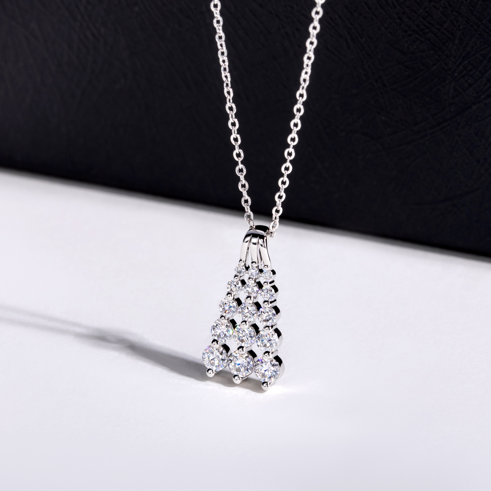 Cross-Border Exclusive Supply of Light Luxury Four-Layer Step Pendant, 925 Silver Gold-Plated D-Color Moissanite, Atmospheric Dangle Pendants for Banquets - Image 5