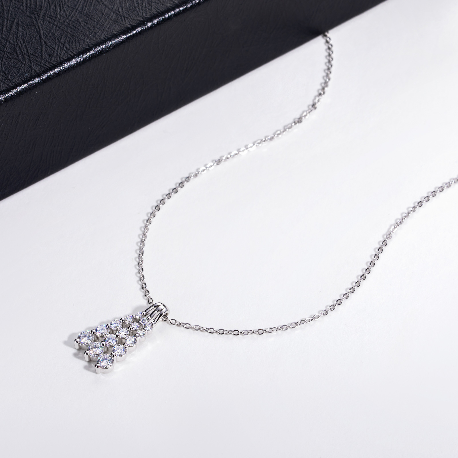 Cross-Border Exclusive Supply of Light Luxury Four-Layer Step Pendant, 925 Silver Gold-Plated D-Color Moissanite, Atmospheric Dangle Pendants for Banquets - Image 6