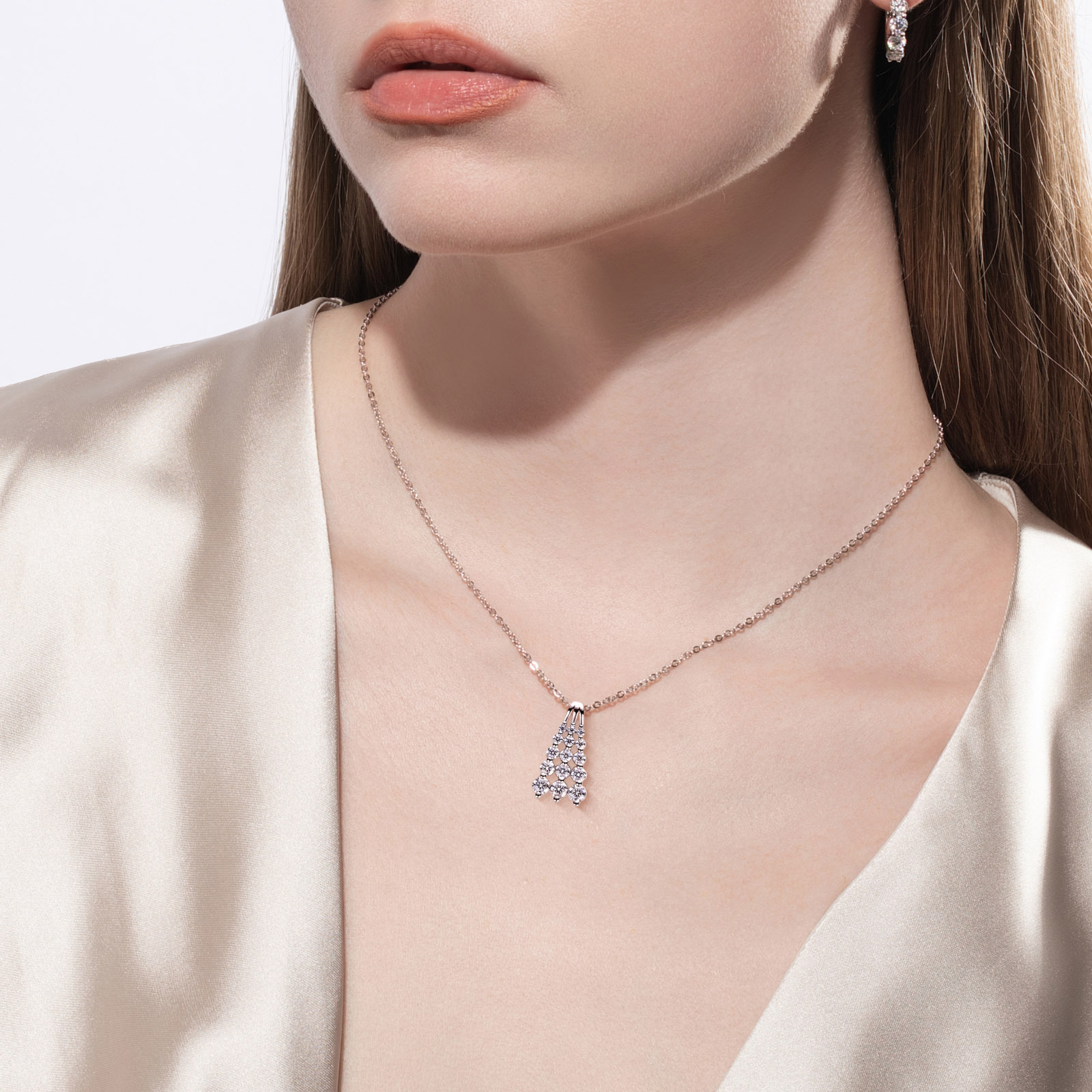 Cross-Border Exclusive Supply of Light Luxury Four-Layer Step Pendant, 925 Silver Gold-Plated D-Color Moissanite, Atmospheric Dangle Pendants for Banquets - Image 7