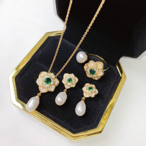 Freshwater Pearl Three-Piece Set, Water Drop Pearl Earrings, Women's Fashionable and Versatile Jewelry, Exquisite Flower Zircon Set