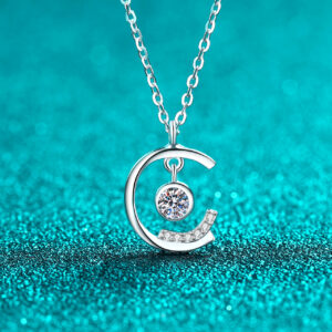 S925 Sterling Silver Full Moissanite Necklace Women's Smart and Exquisite Pendant Accessible Luxury Elegant Classy Clavicle Chain