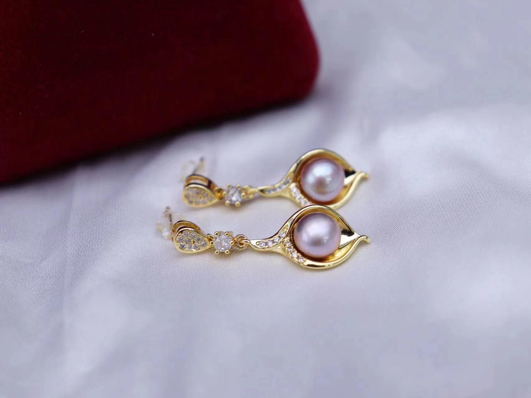Live Supply Freshwater Pearl Pendant Three-piece Set Women's s925 Silver Needle High-grade Simple Calla Lilies Exquisite Set - Image 12