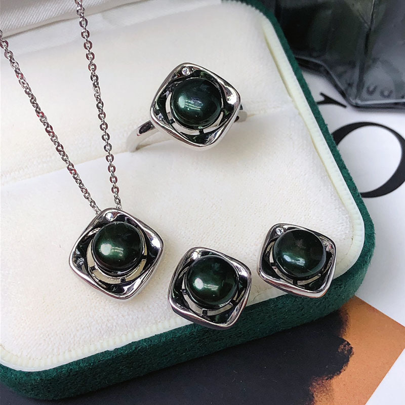Natural Freshwater Pearl Earrings, Pendant, and Ring Three-Piece Set, Versatile and Fashionable Style - Image 4