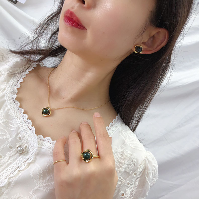 Natural Freshwater Pearl Earrings, Pendant, and Ring Three-Piece Set, Versatile and Fashionable Style - Image 11